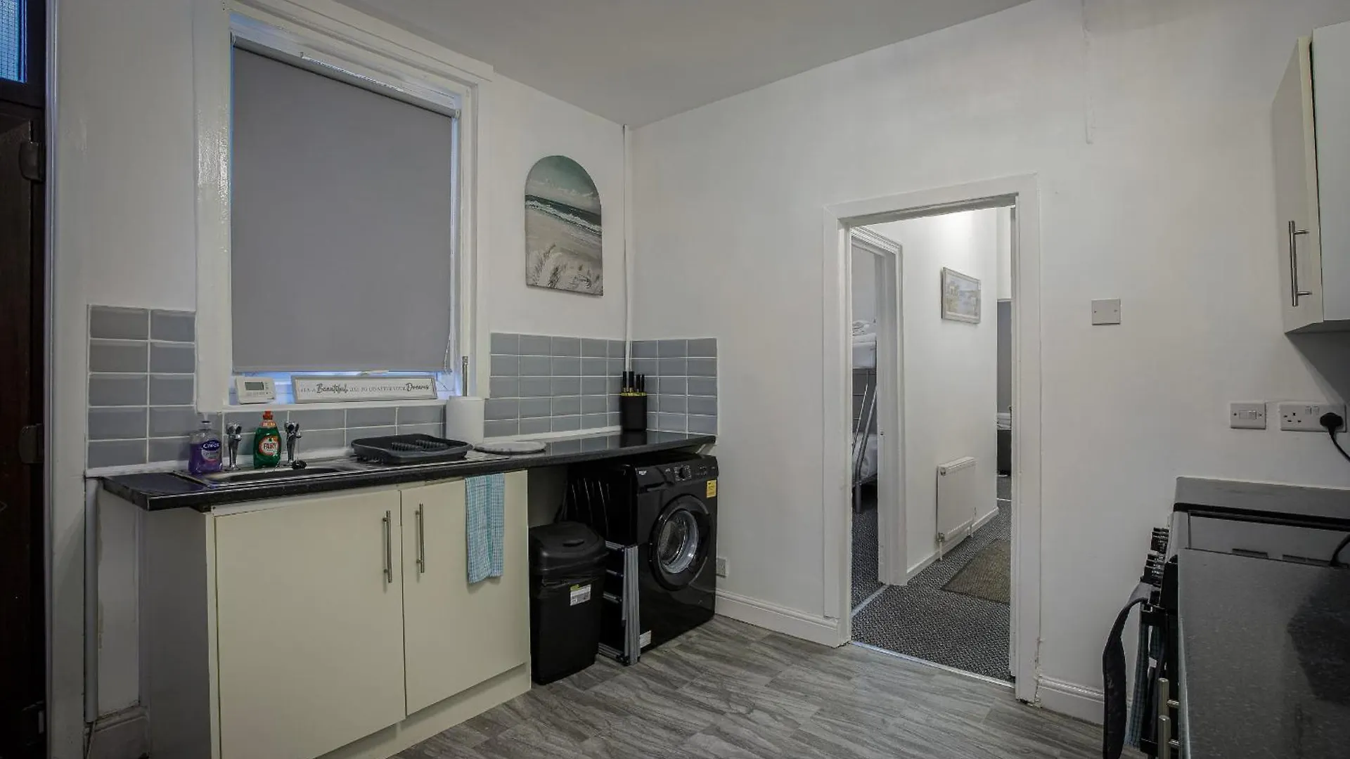 Hospitable Rental Unit In Blackpool Apartment
